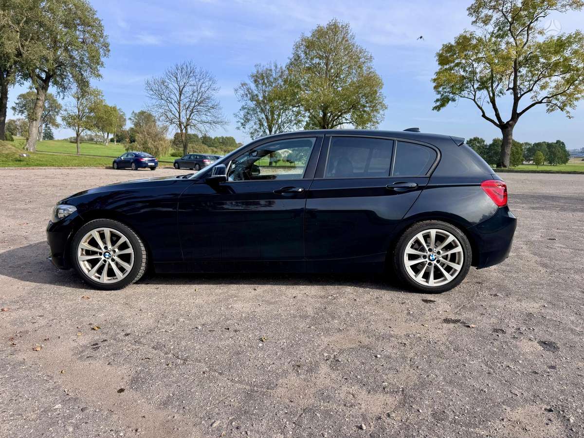 BMW 116, 1.5 l., hatchback