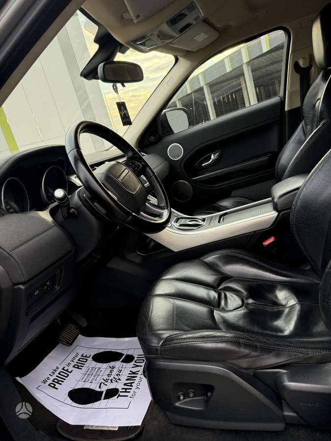 Land Rover Evoque, 2.2 l., off-road / crossover