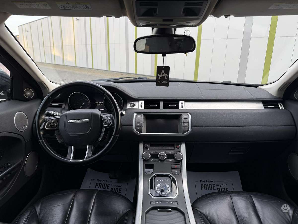 Land Rover Evoque, 2.2 l., off-road / crossover