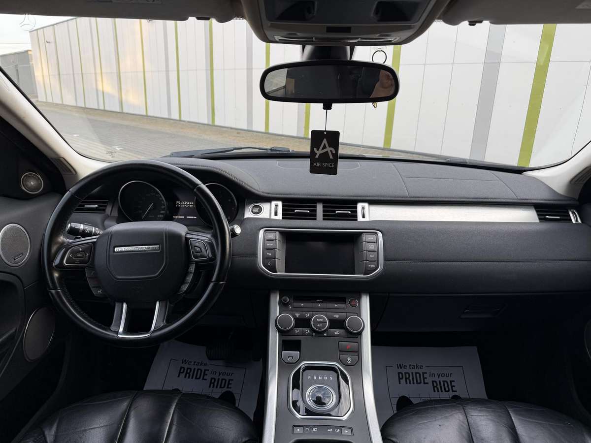 Land Rover Evoque, 2.2 l., off-road / crossover