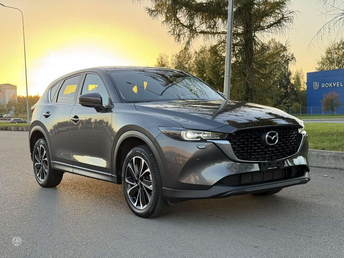 Mazda CX-5, 2.2 l., off-road / crossover