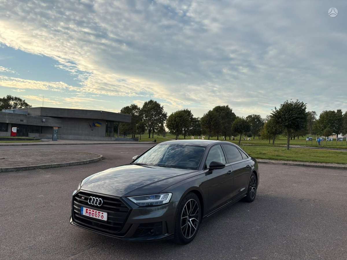 Audi S8, saloon / sedan