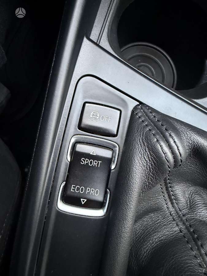 BMW 114, 1.6 l., Хэтчбек