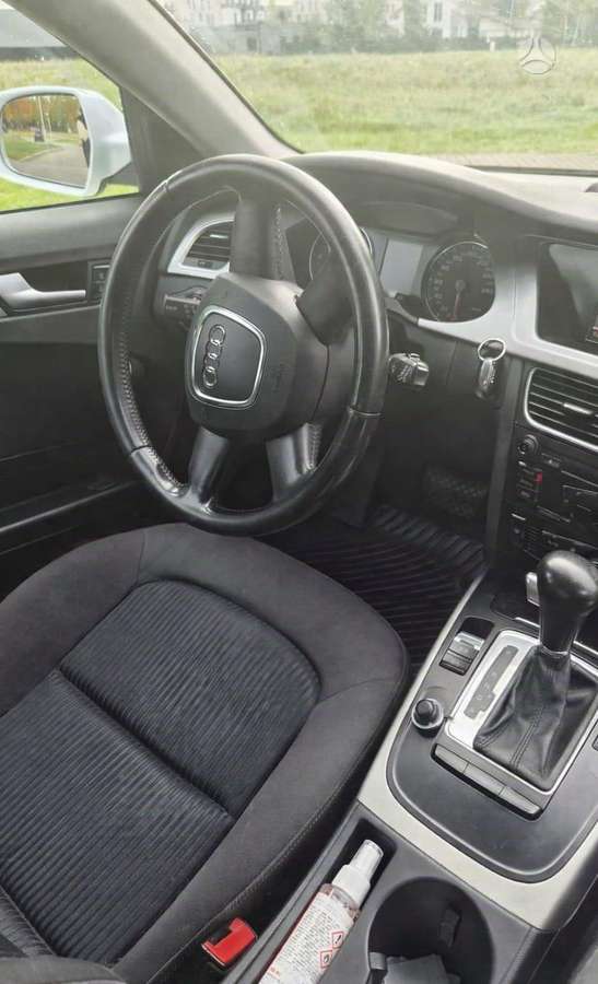 Audi A4, 2.0 l., universalas