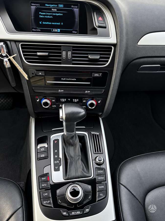 Audi A4, 1.8 l., Универсал