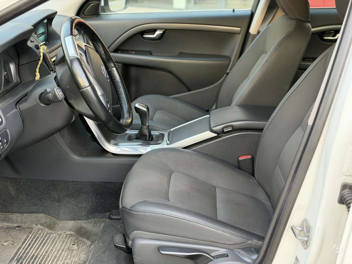 Volvo XC70, 2.0 l., wagon
