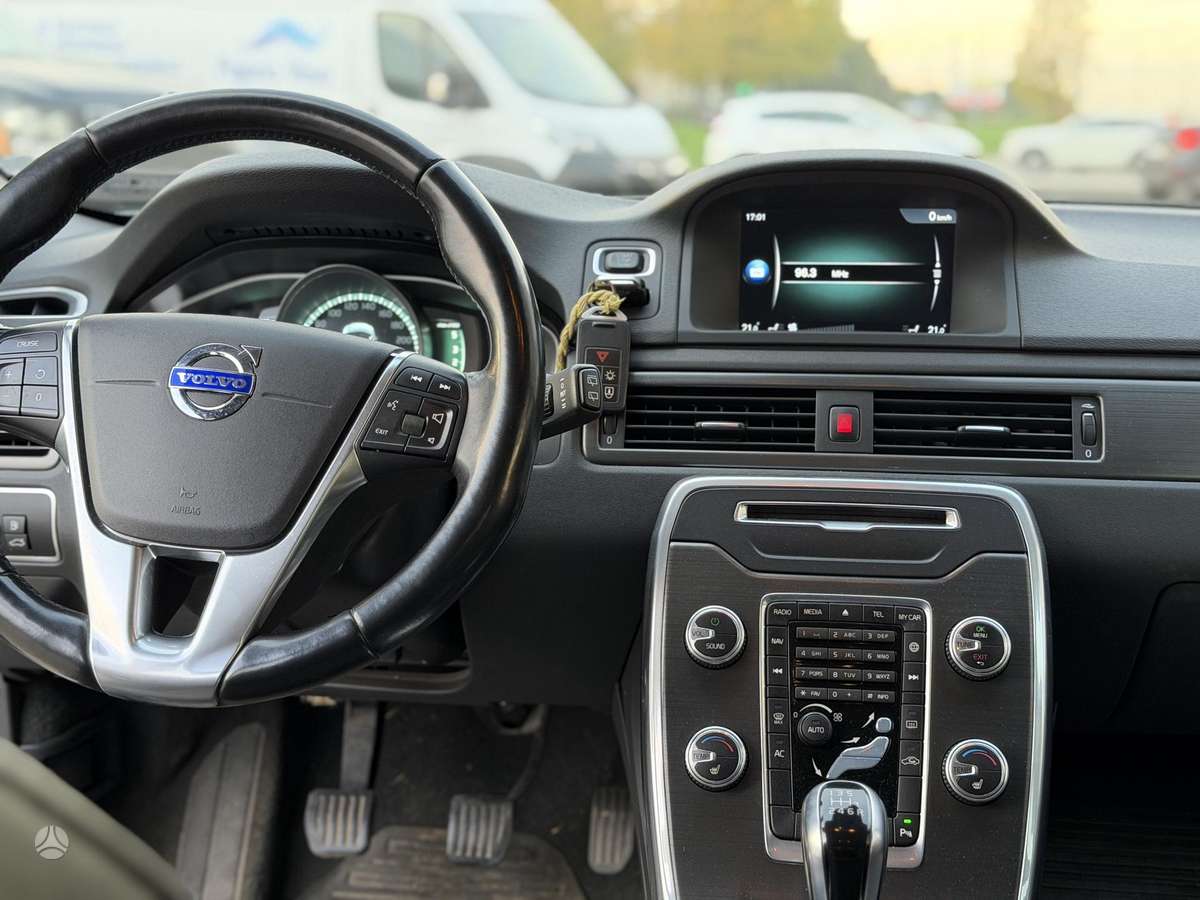 Volvo XC70, 2.0 l., wagon
