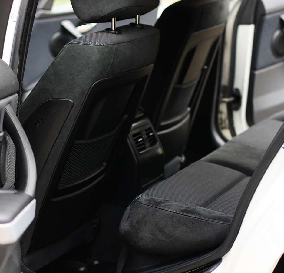 BMW 320, 2.0 l., wagon
