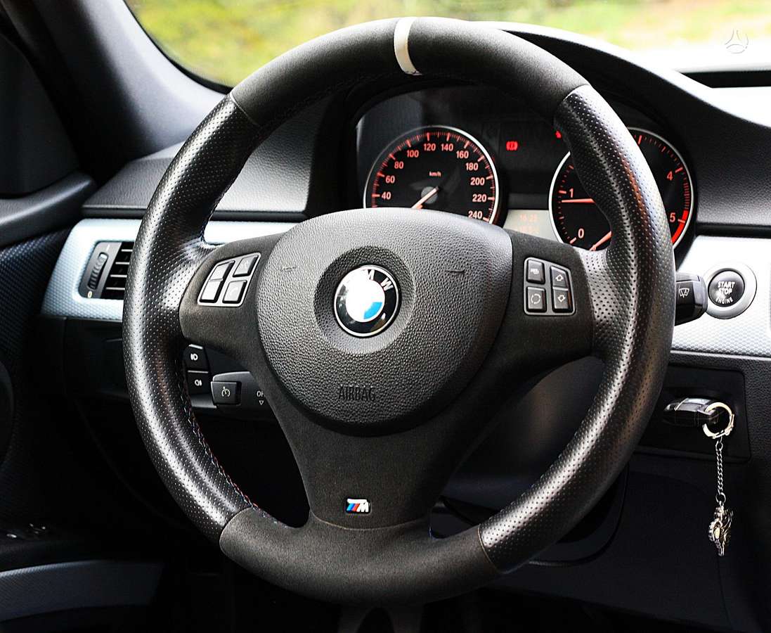 BMW 320, 2.0 l., wagon