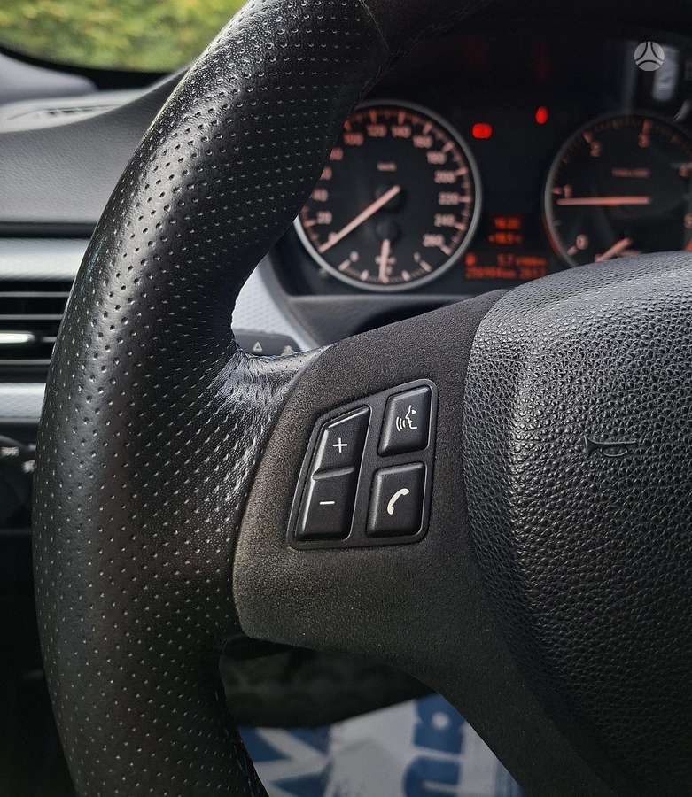 BMW 320, 2.0 l., Универсал