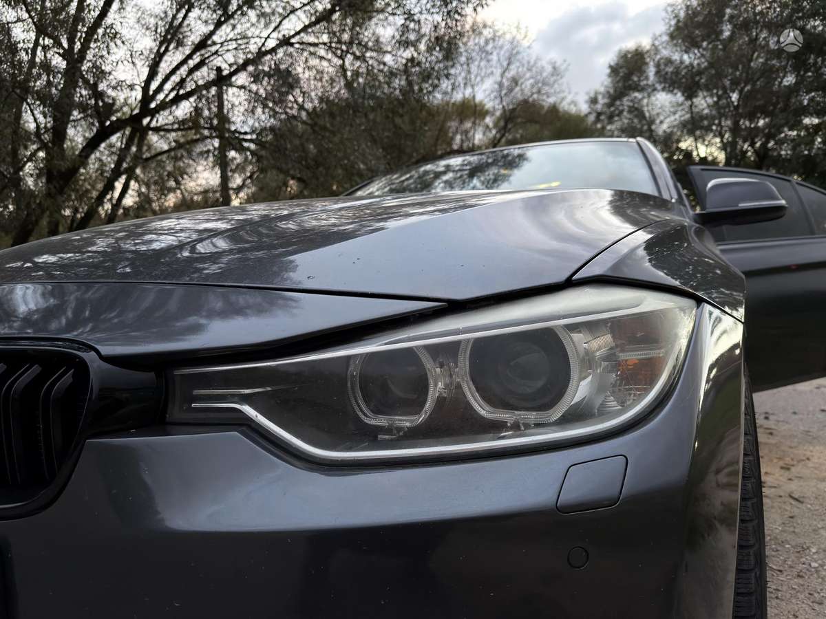 BMW 320, 2.0 l., Седан