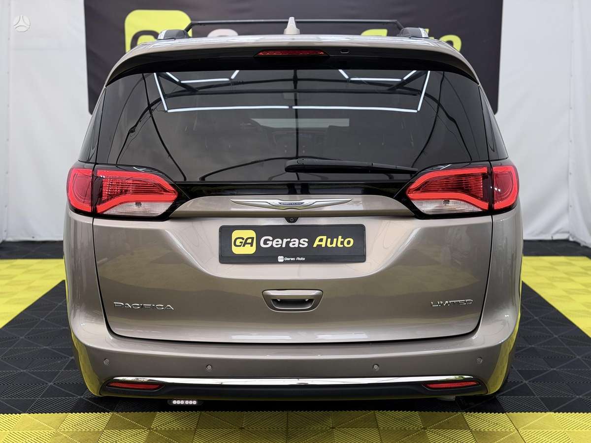 Chrysler Pacifica, 3.6 l., Минивэн