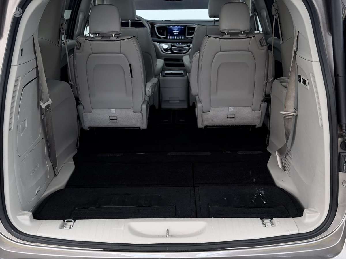 Chrysler Pacifica, 3.6 l., Минивэн