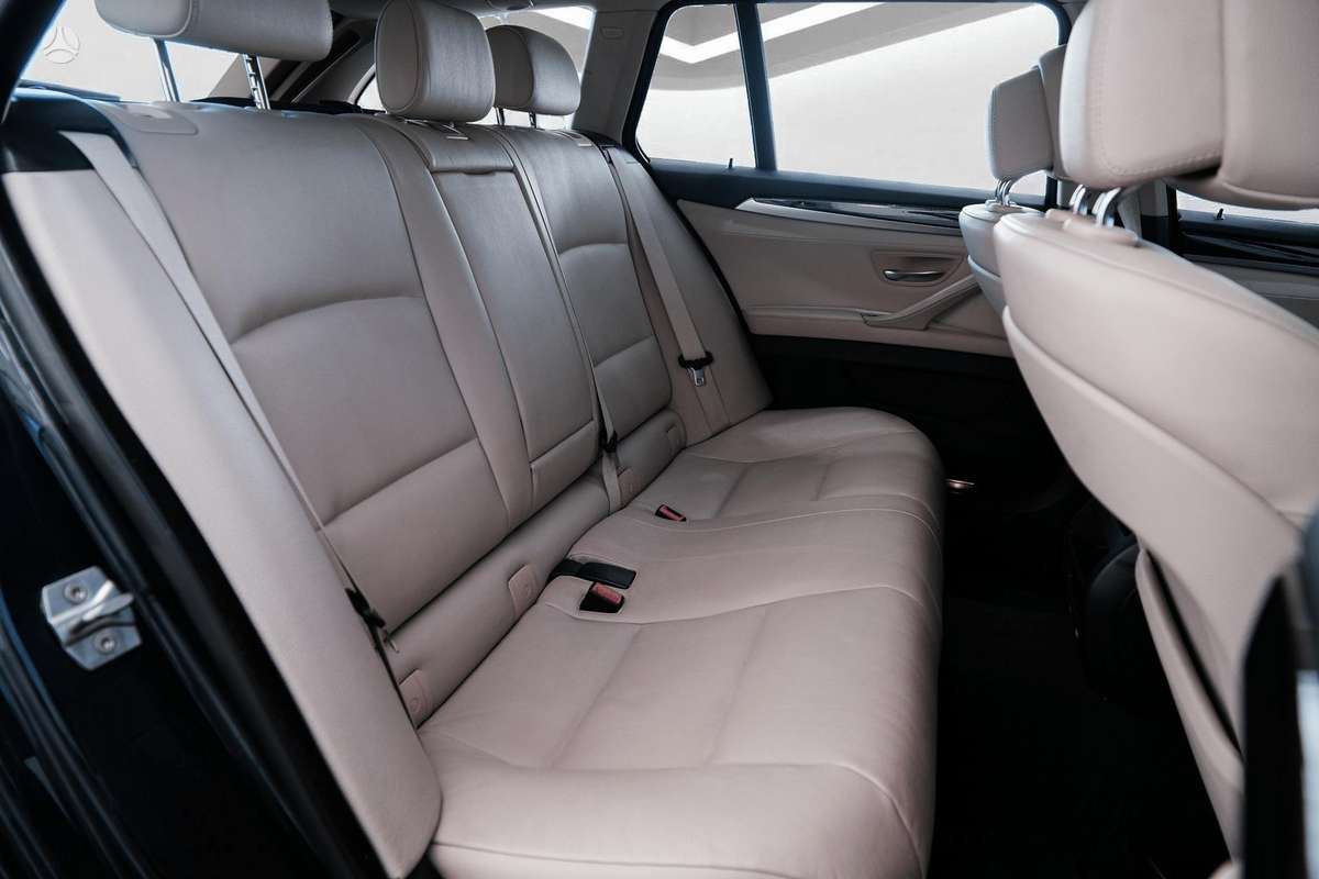 BMW 520, 2.0 l., Универсал