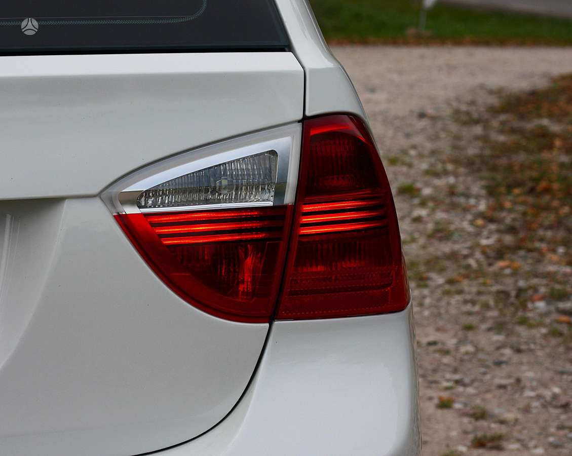 BMW 320, 2.0 l., Универсал