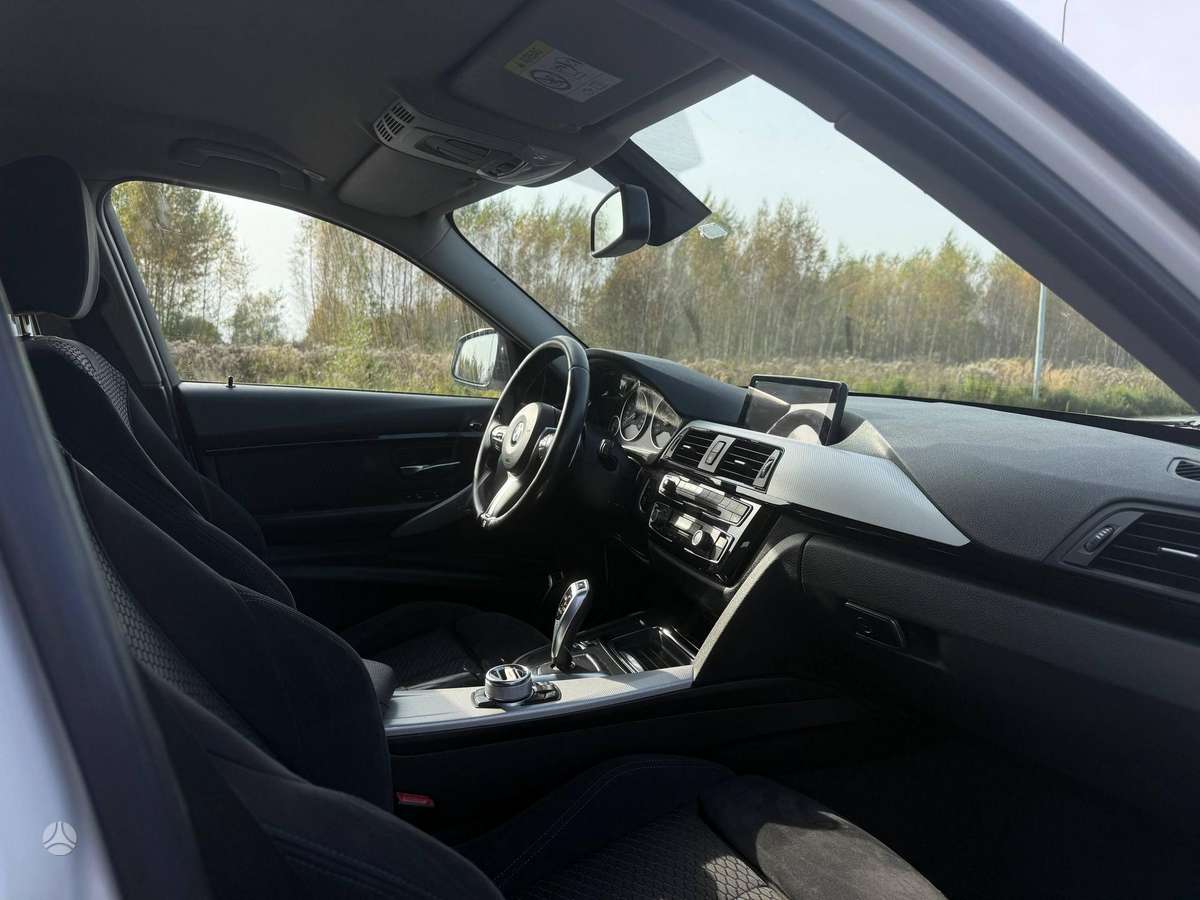 BMW 318, 2.0 l., wagon