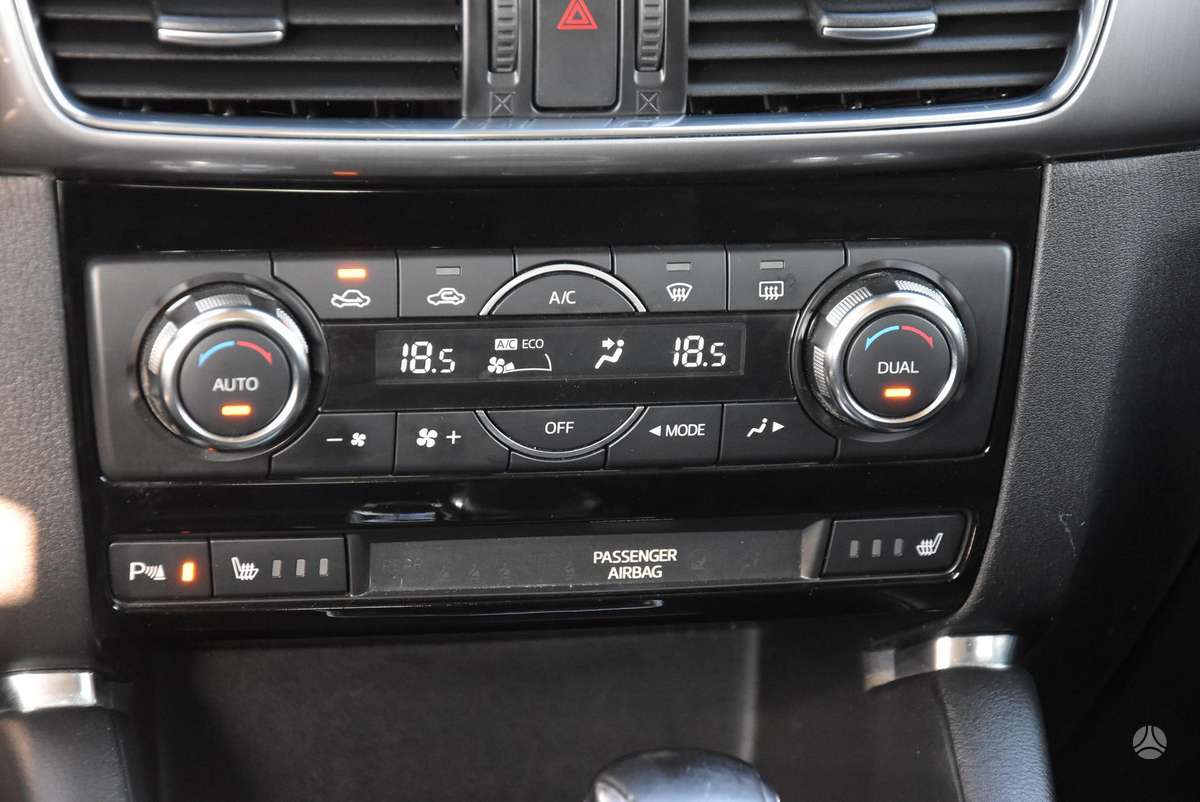 Mazda CX-5, 2.2 l., Внедорожник / Кроссовер