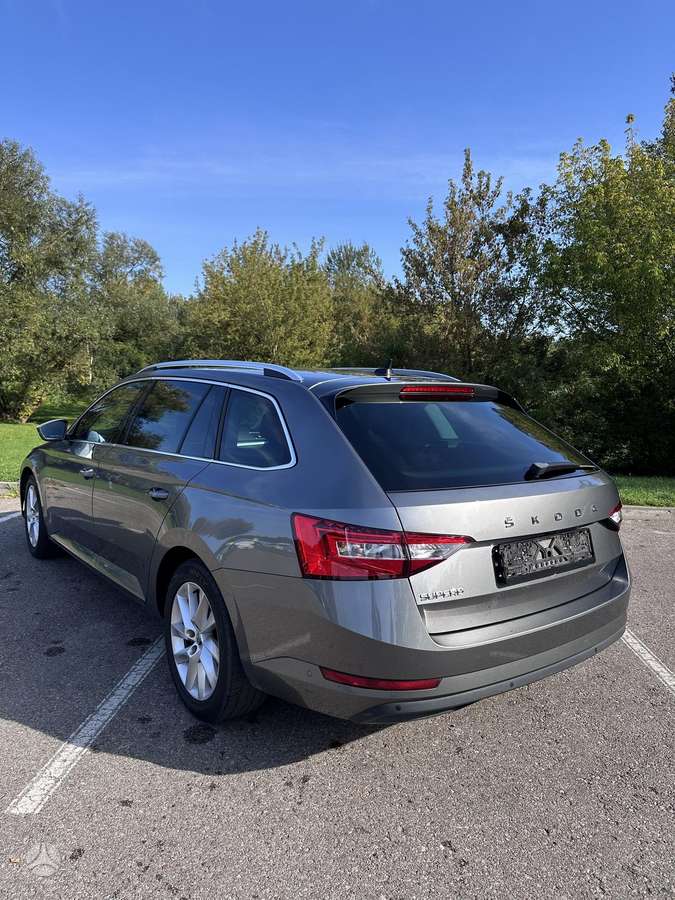 Skoda Superb, 1.5 l., Универсал