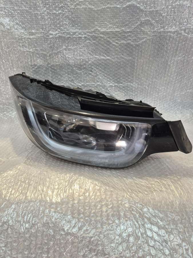 BMW i3 lights