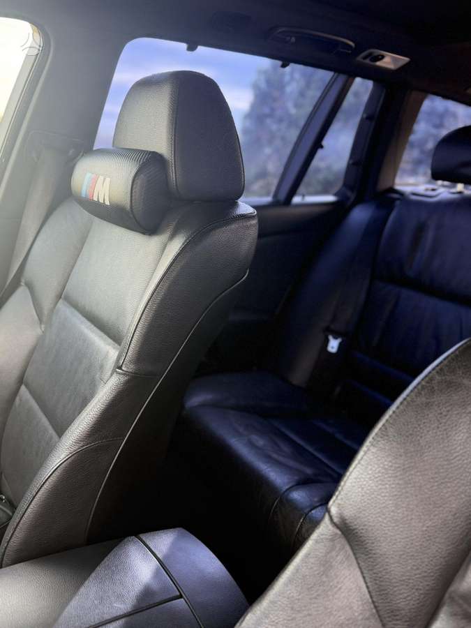 BMW 525, 2.5 l., Универсал