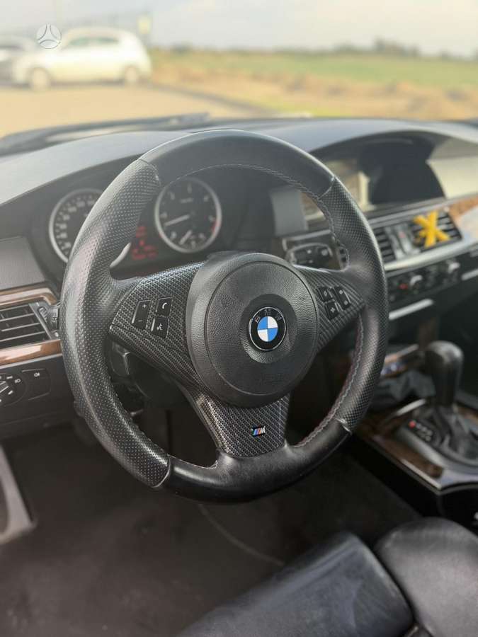 BMW 525, 2.5 l., Универсал