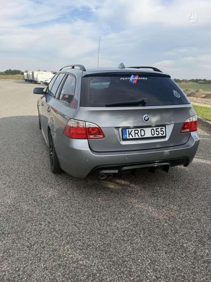 BMW 525, 2.5 l., wagon