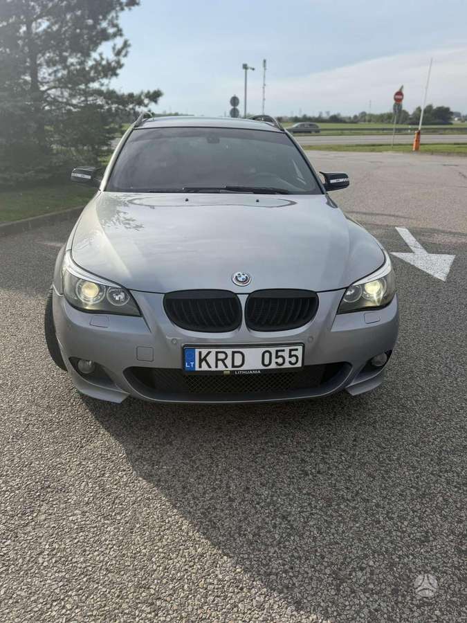 BMW 525, 2.5 l., wagon