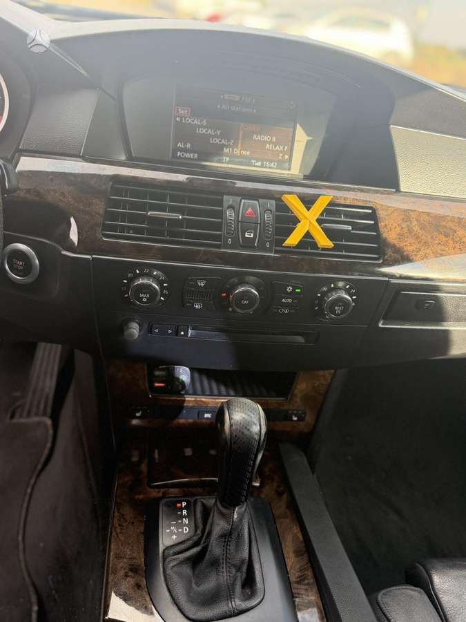 BMW 525, 2.5 l., wagon