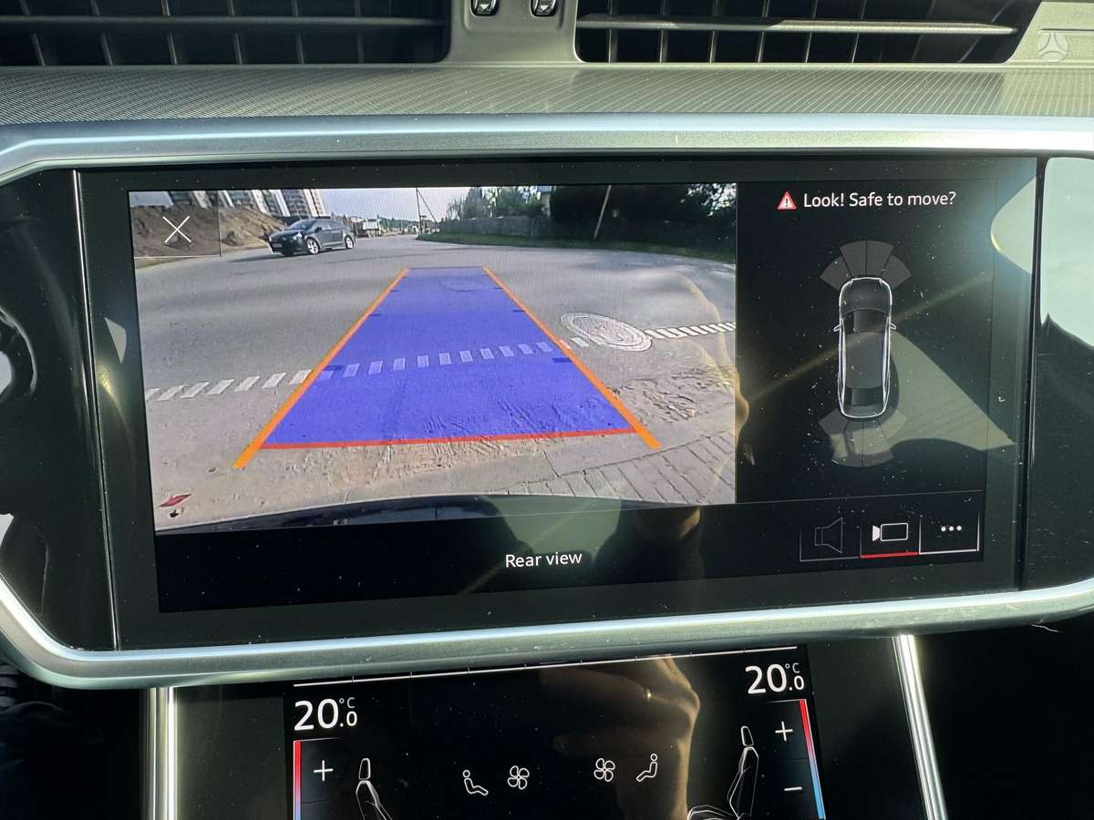 Audi A6, 2.0 l., Седан