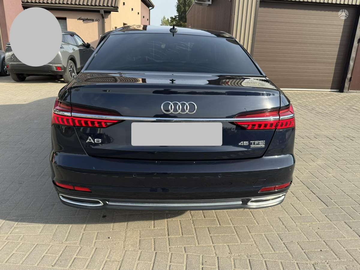 Audi A6, 2.0 l., Седан