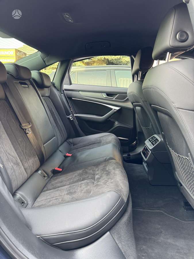 Audi A6, 2.0 l., Седан