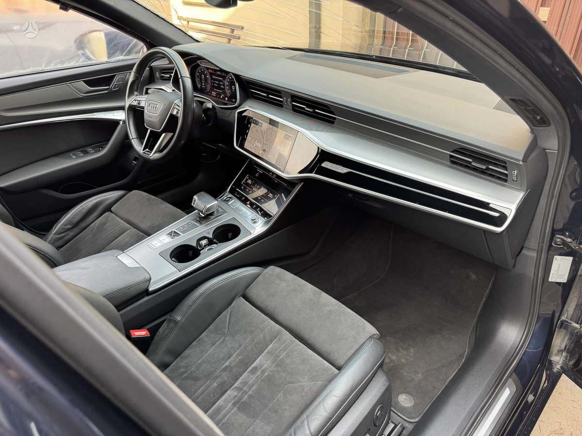 Audi A6, 2.0 l., Седан