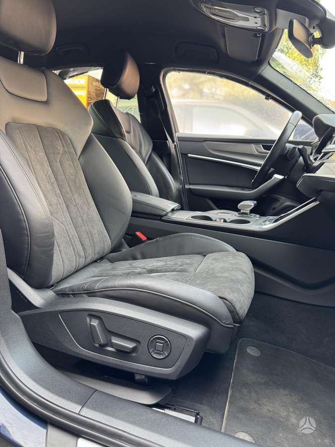 Audi A6, 2.0 l., Седан