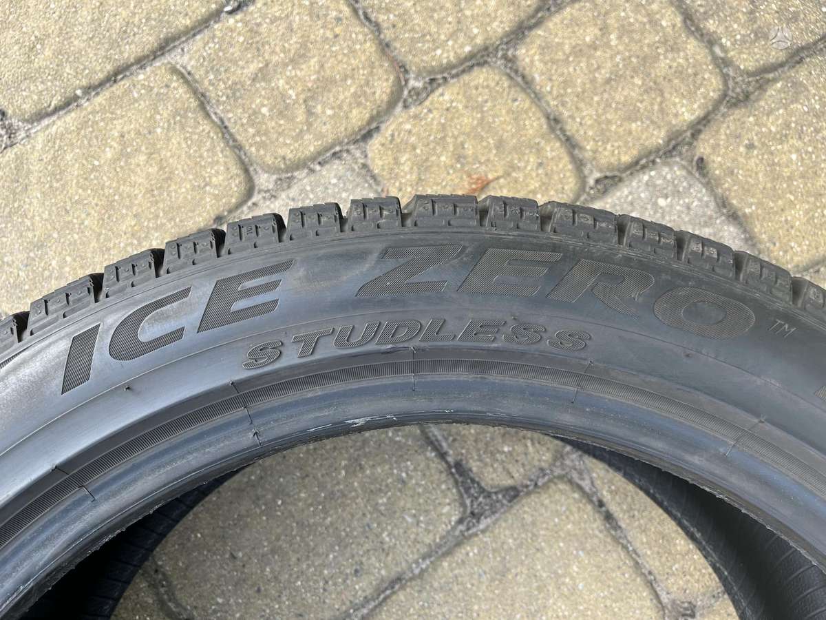 Pirelli Ice Zero 7mm, зимние 255/45 R20