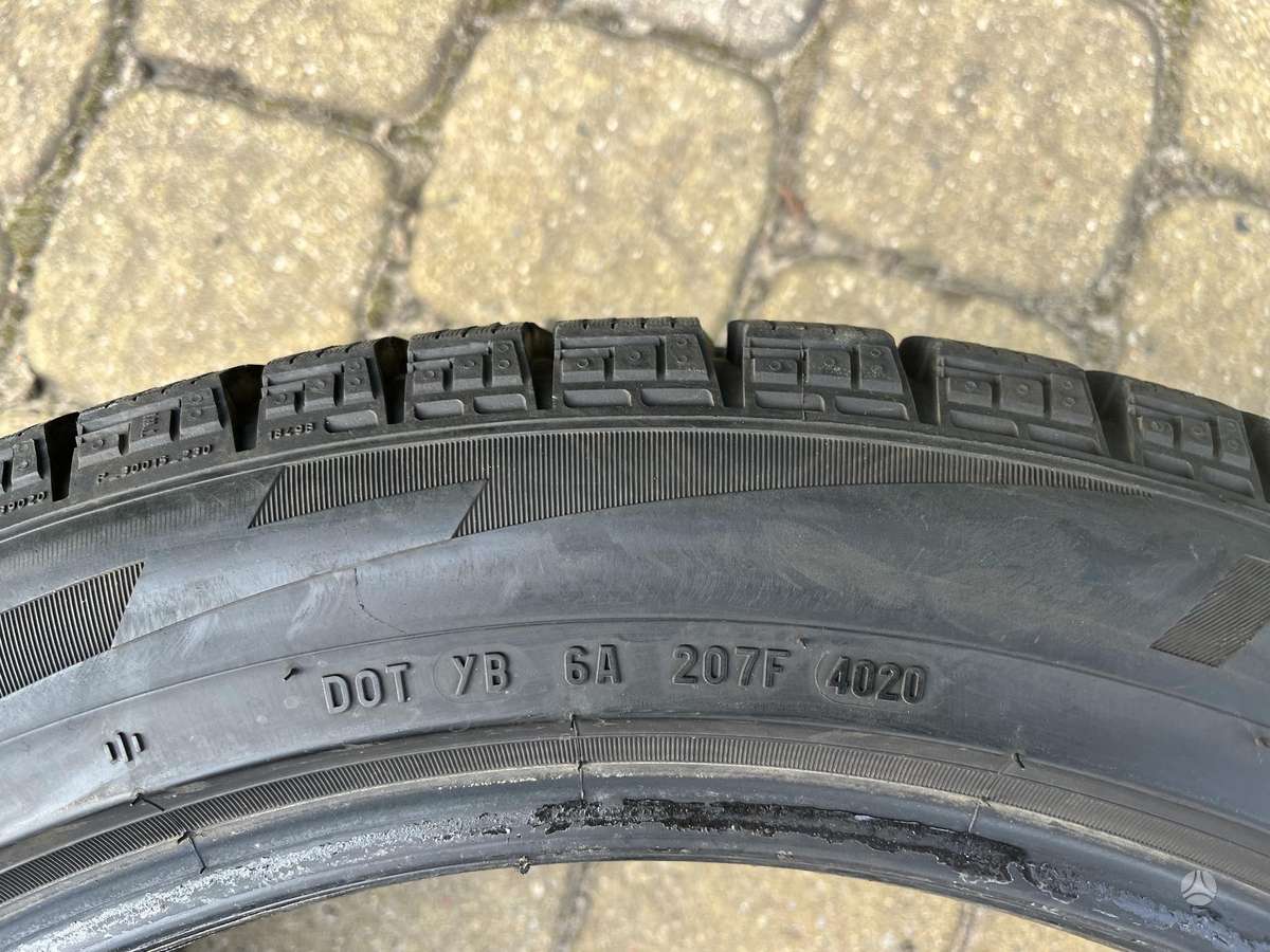 Pirelli Ice Zero 7mm, зимние 255/45 R20