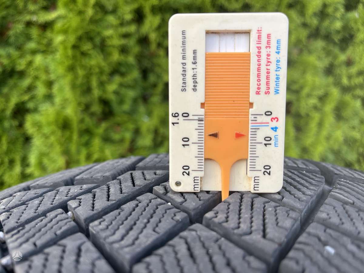 Pirelli Ice Zero 7mm, зимние 255/45 R20