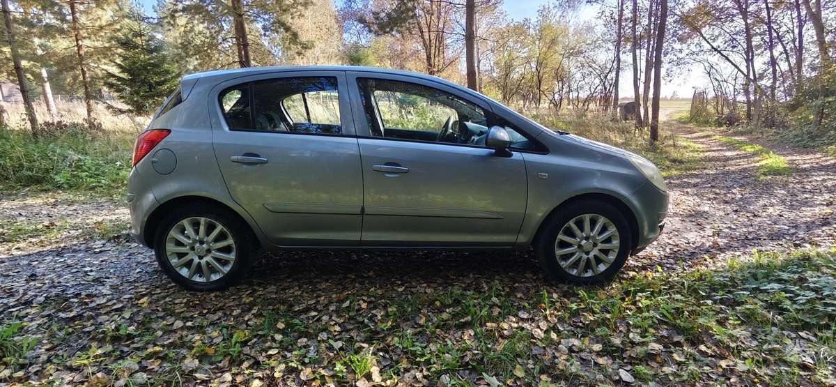Opel Corsa, 1.3 l., hatchback
