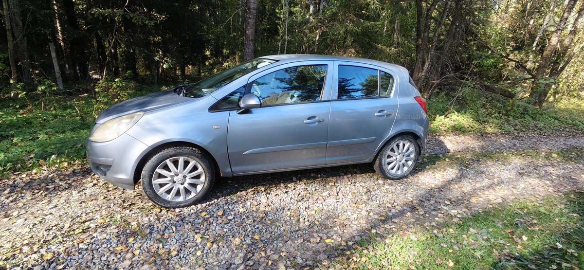 Opel Corsa, 1.3 l., hatchback