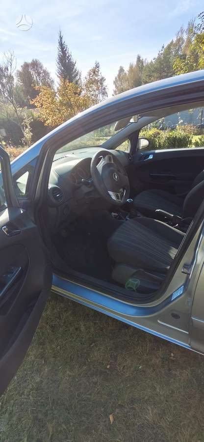 Opel Corsa, 1.3 l., hatchback