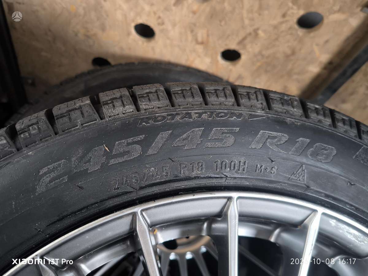 Pirelli, зимние 245/45 R18
