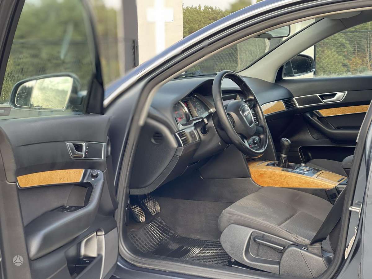 Audi A6, 2.7 l., Седан