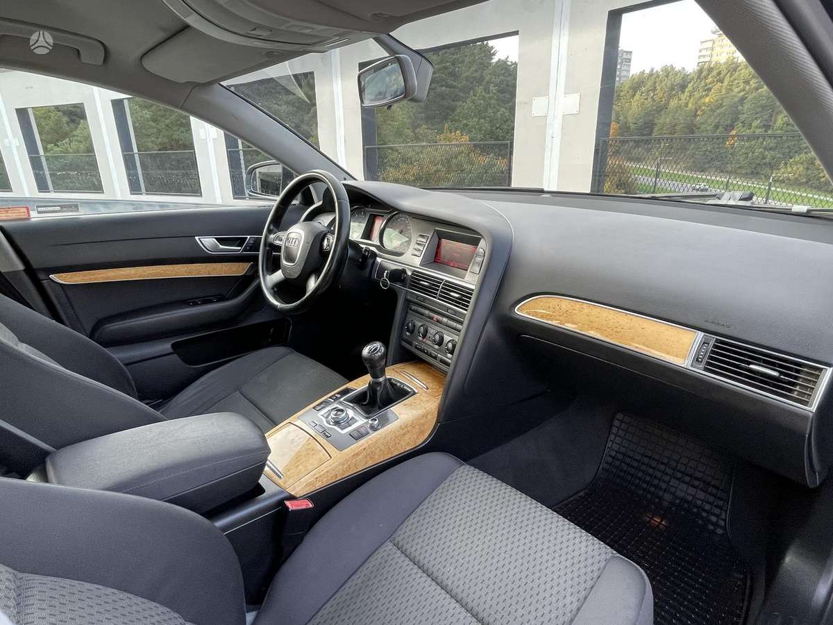 Audi A6, 2.7 l., Седан