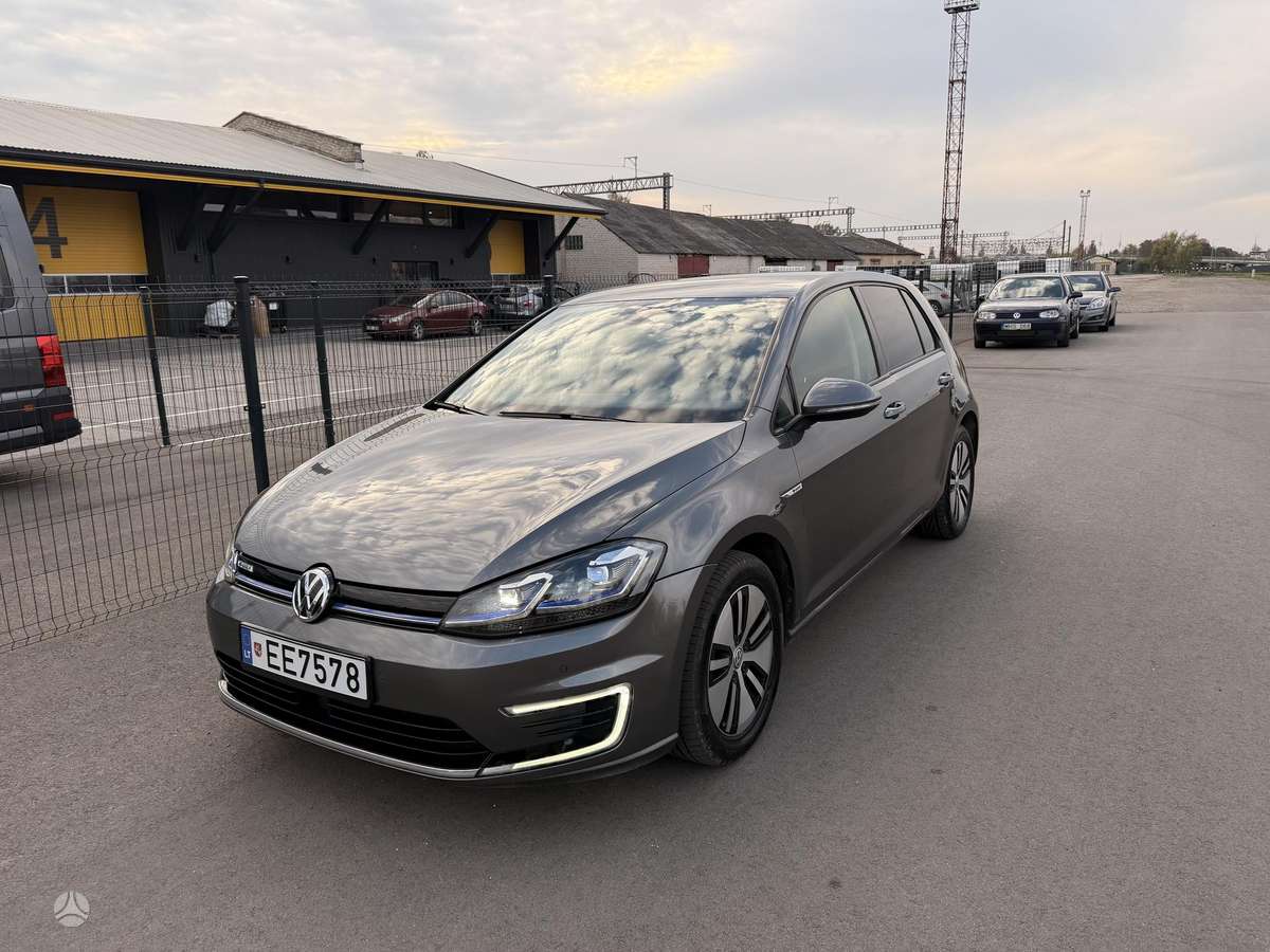 Volkswagen Golf, 36 kWh, hatchback