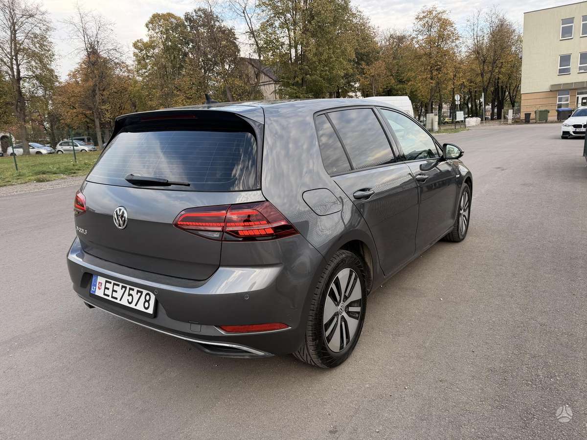 Volkswagen Golf, 36 kWh, hatchback