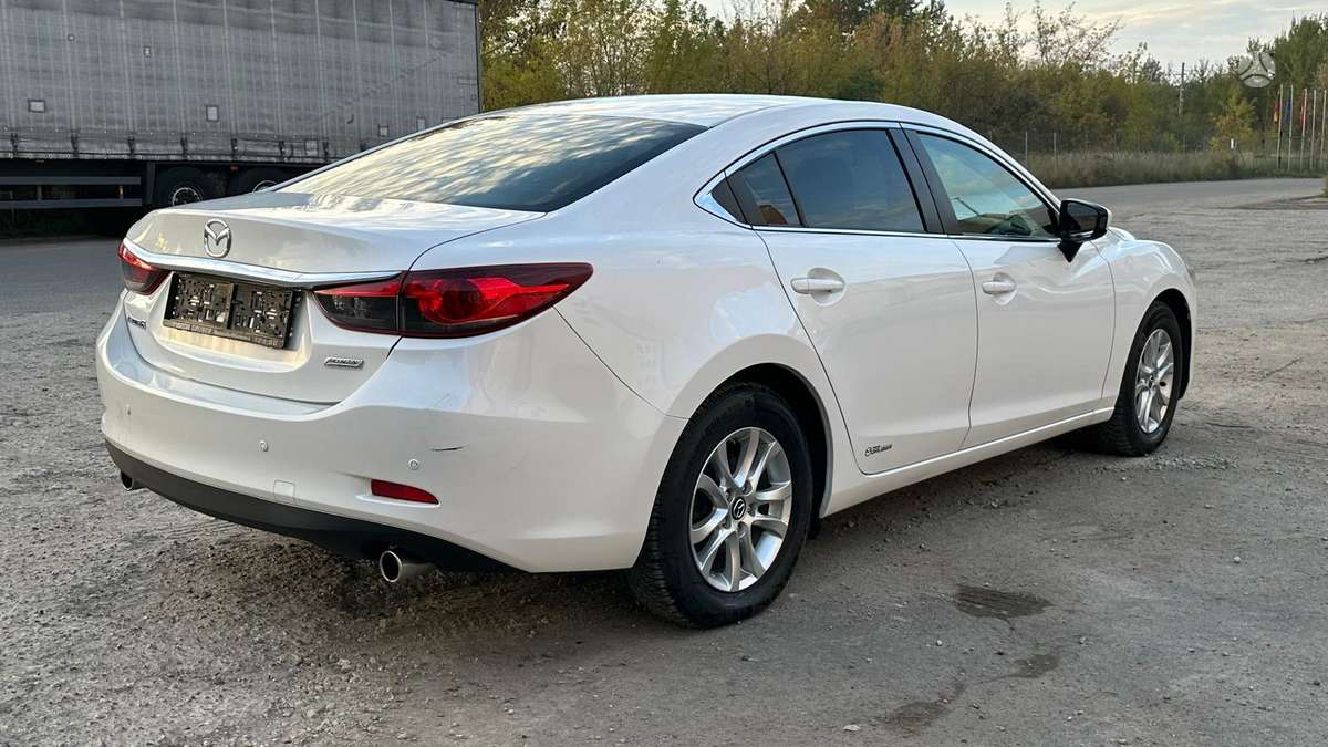 Mazda 6, 2.2 l., Седан