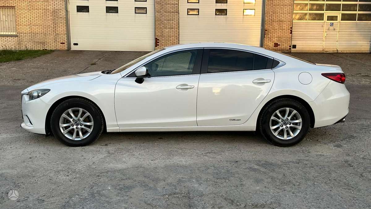 Mazda 6, 2.2 l., Седан