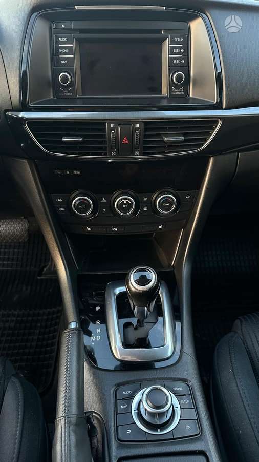 Mazda 6, 2.2 l., Седан