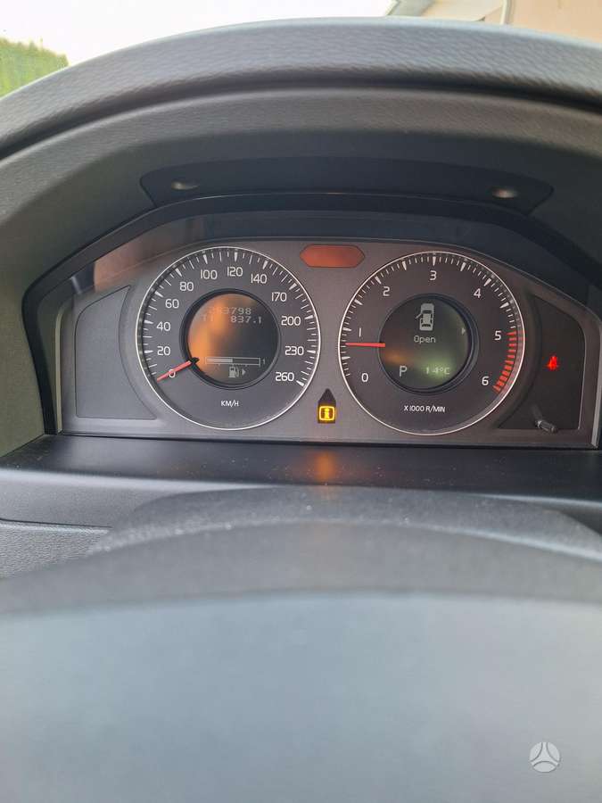 Volvo S80, 2.4 l., Седан