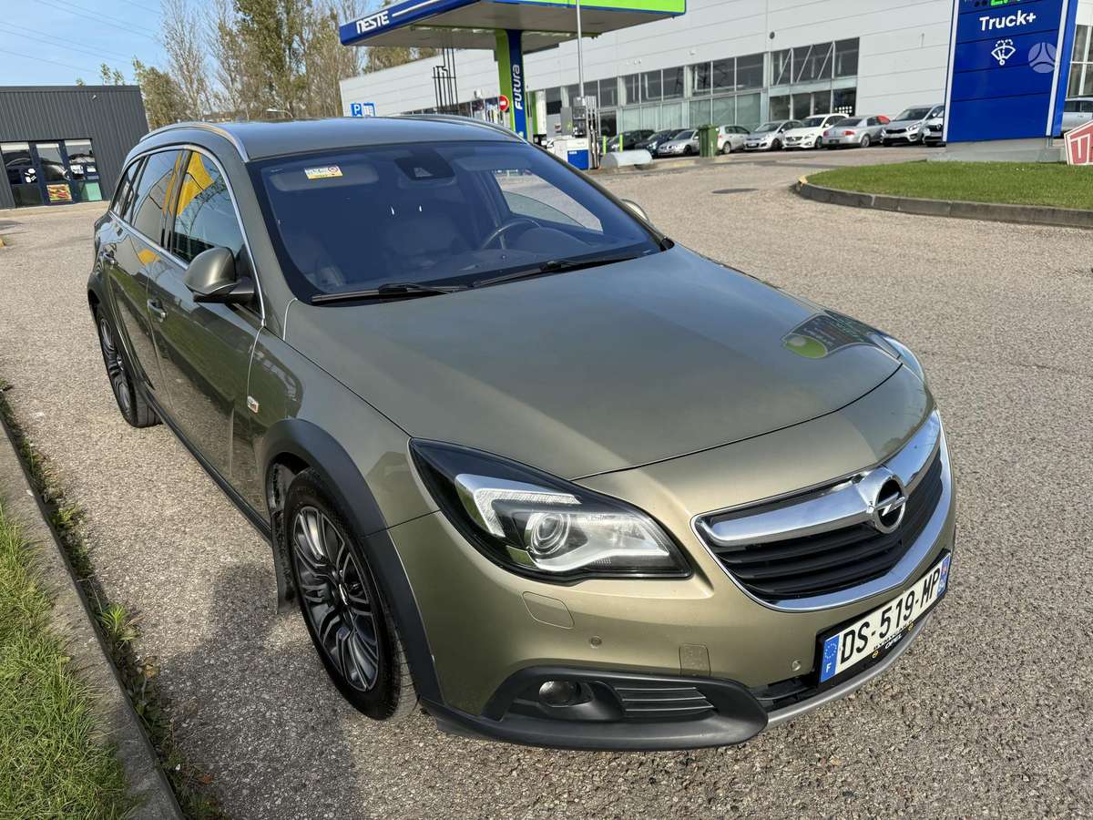 Opel Insignia, 2.0 l., universalas
