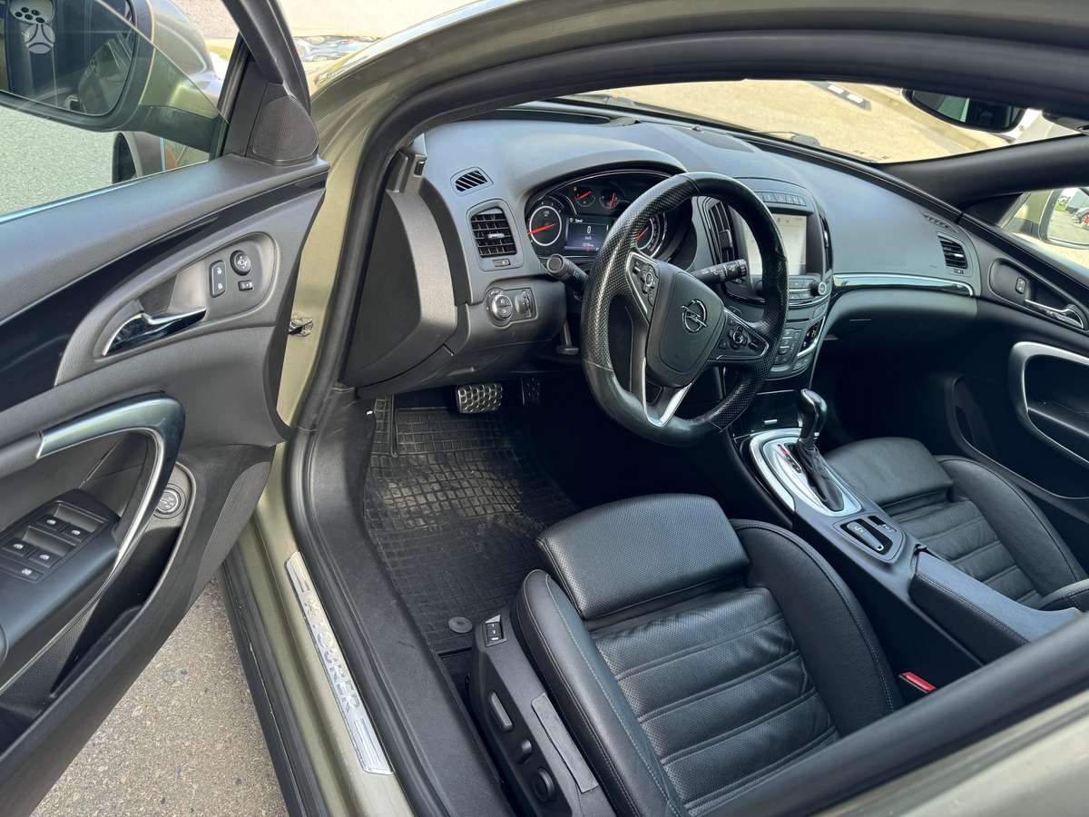 Opel Insignia, 2.0 l., universalas